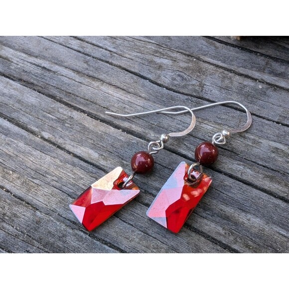 Vintage Red Jewel Dangle Earrings - Picture 10 of 10